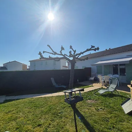 Agreable Maisonnette Avec Jardin, Piscine Collective, Proche - Fr-1-194-291 Дом отдыха *